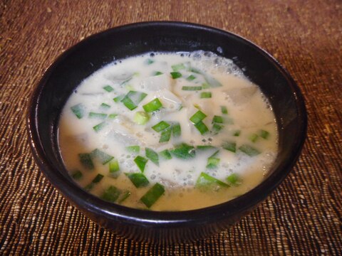 大根とひき肉の豆乳スープ